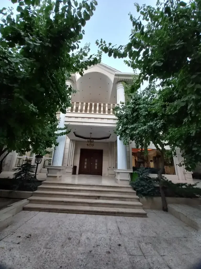 نمای ساختمان اصلی