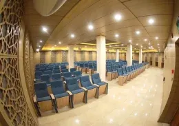 سالن آمفی‌ تئاتر کانون رسالت – اجاره برای همایش و سمینار 180 نفره